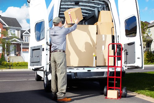 Load-based quote example for a family home move in Ilford