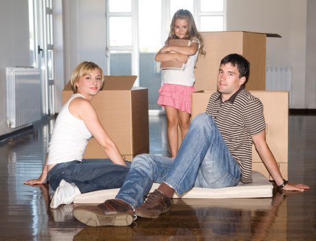 Packing team helping a busy household with move preparation in Ilford